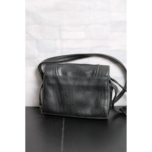 Liz Claiborne Medium Size Black Bag With Shoulder Strap - Picture 2 of 9